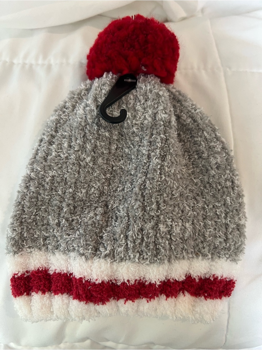Altar'd State Kids Pom-Pom Beanie - Gray, Red & White